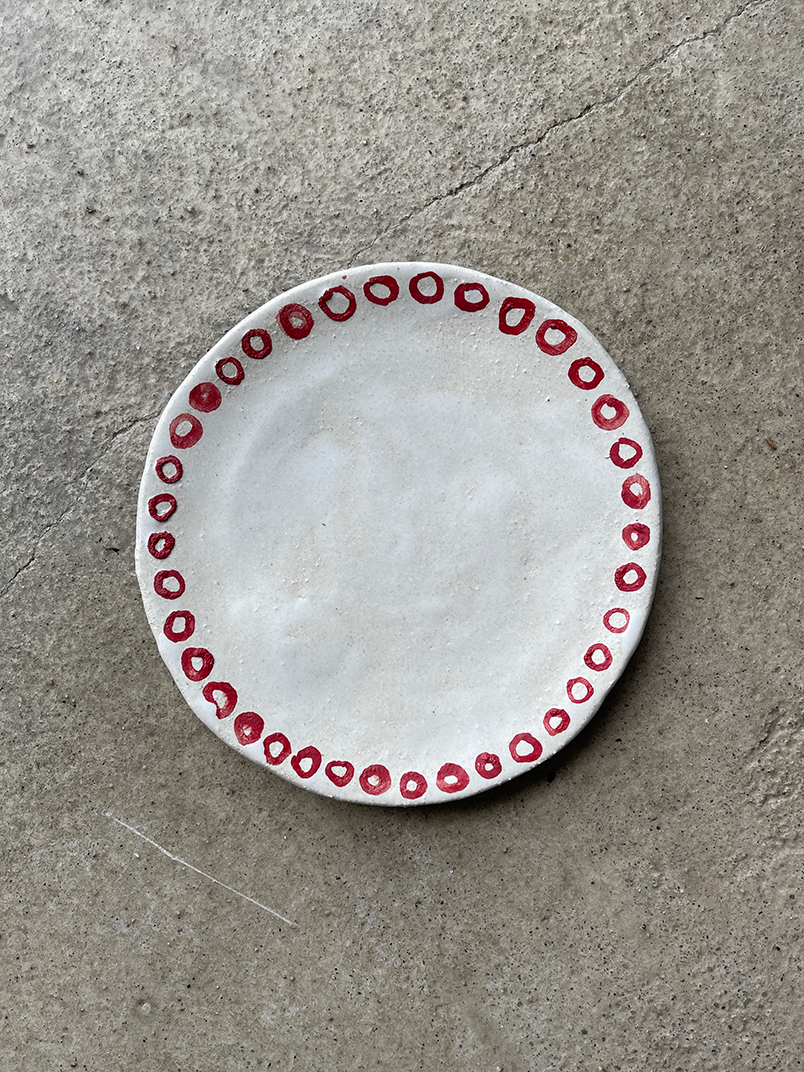 Medium Red Circles Plate